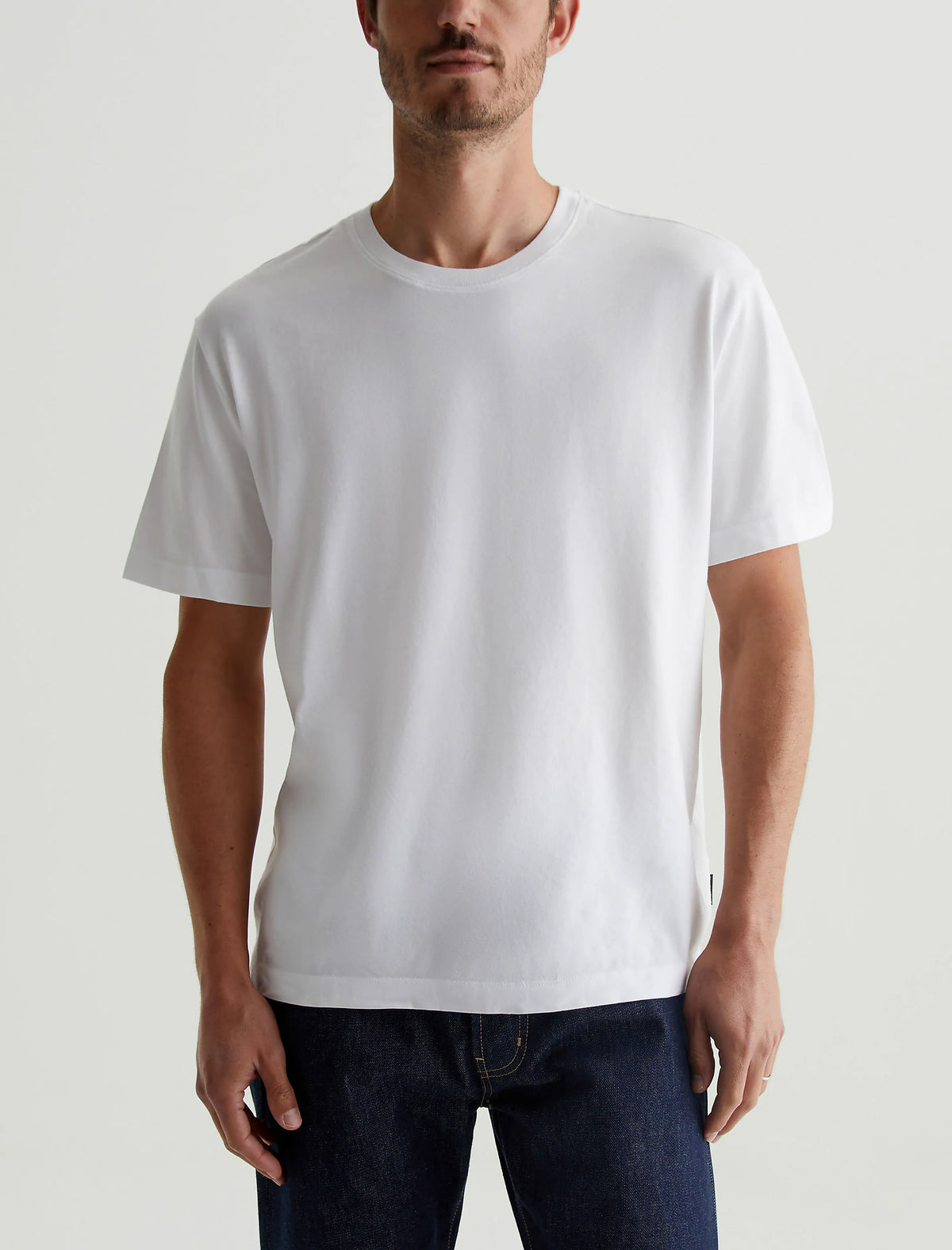 TRUE WHITE