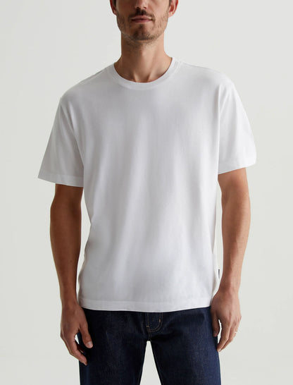 TRUE WHITE