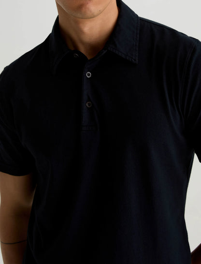 TRUE BLACK