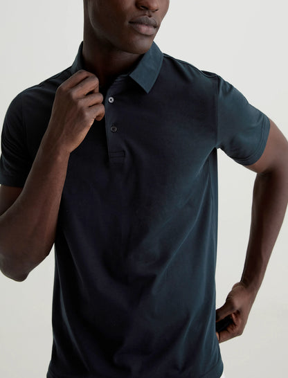 TRUE BLACK