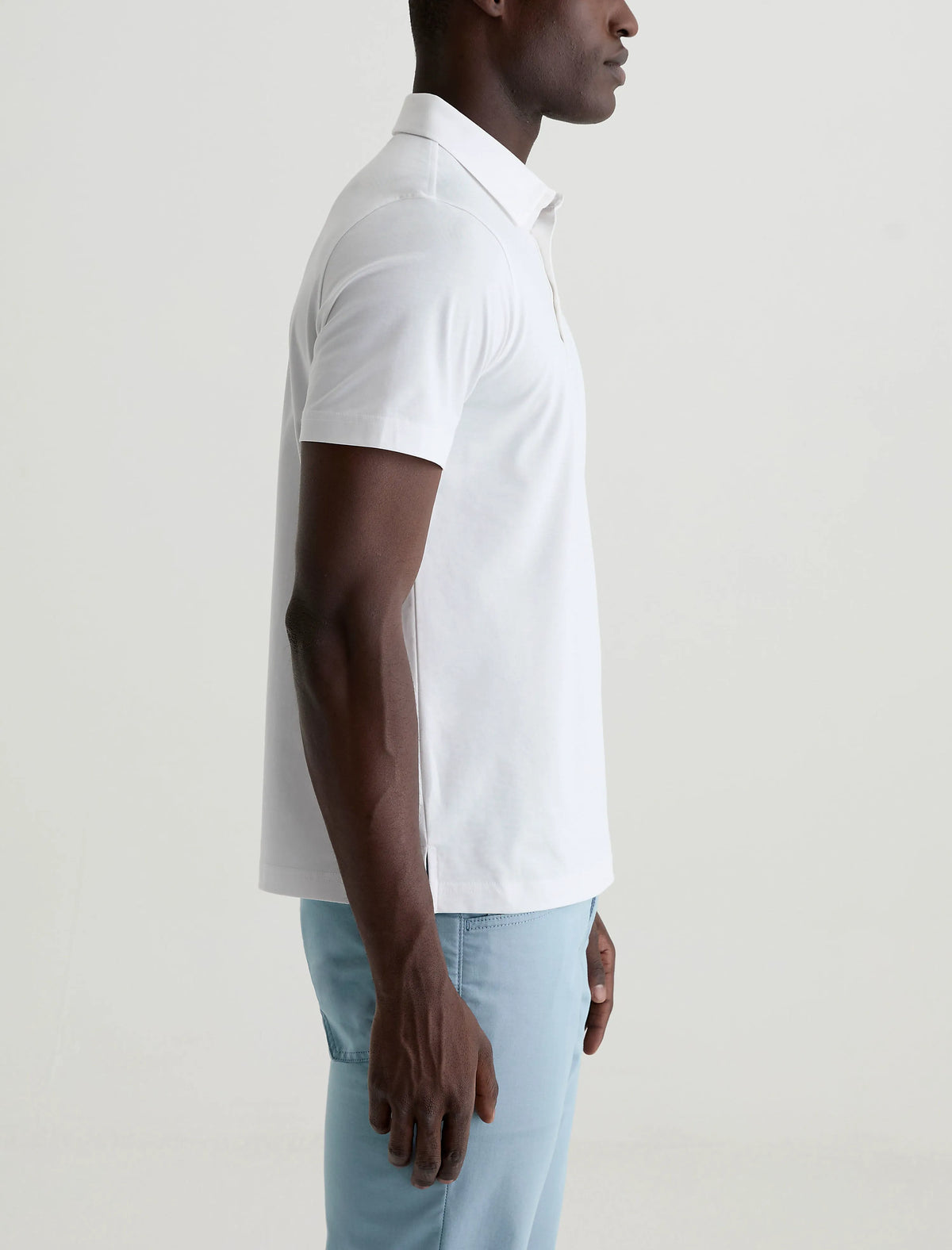 TRUE WHITE