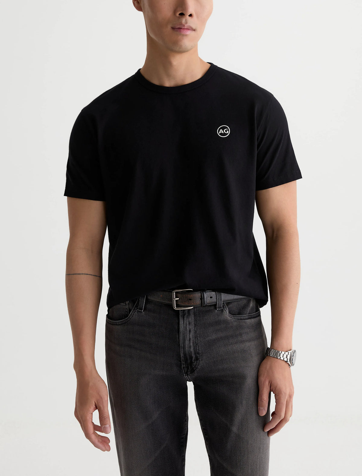 P AG CHEST LOGO TRUE BLACK