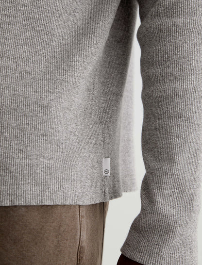 HEATHER GREY