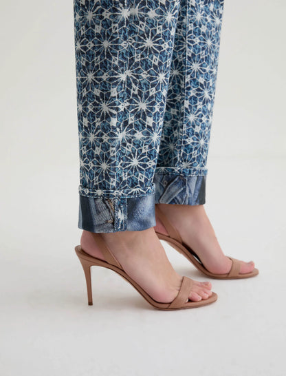 STARS ON DENIM