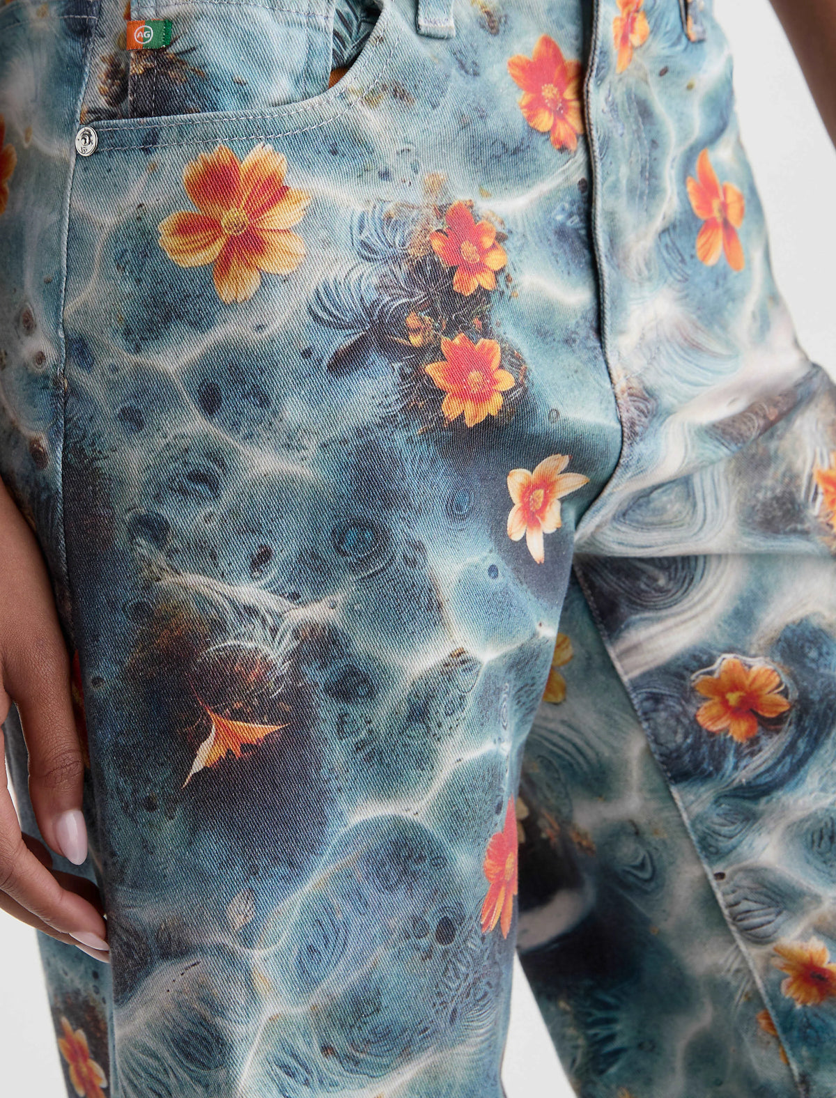 WATER FLOWER