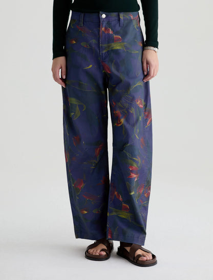 NIGHT FLORAL
