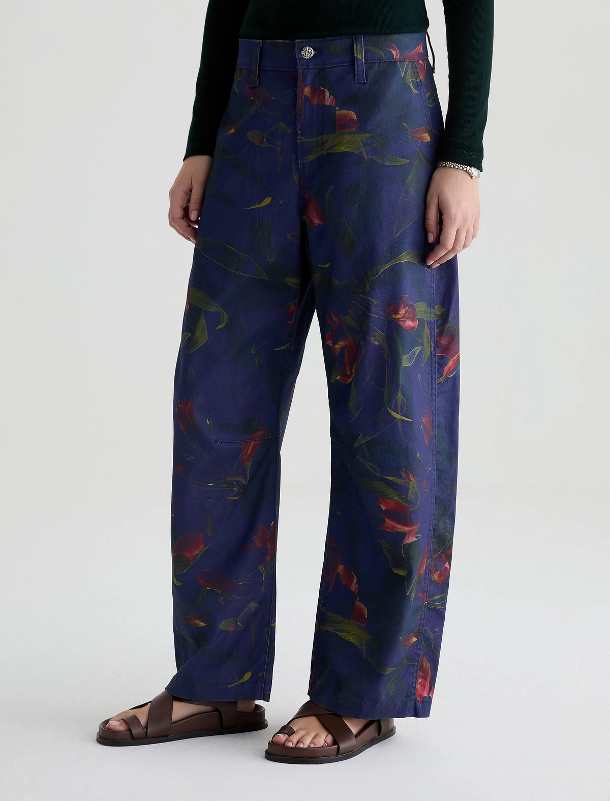 NIGHT FLORAL