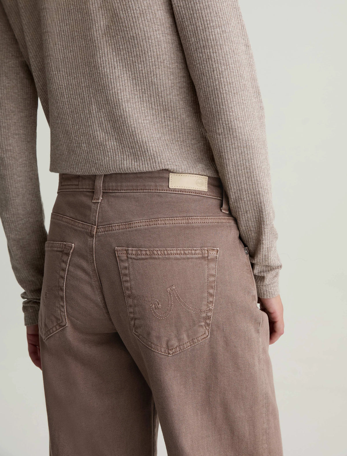 SULFUR TAUPE GREY