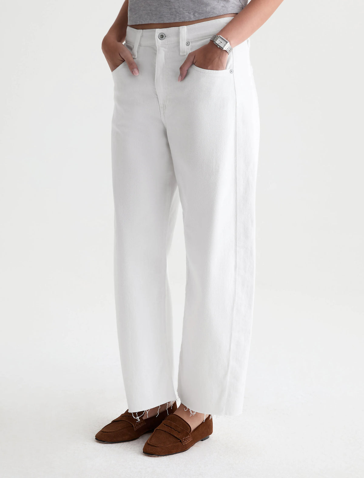 GALLERY WHITE