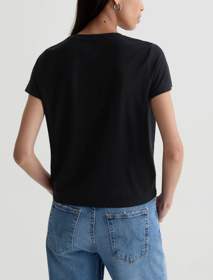 SUPER BLACK