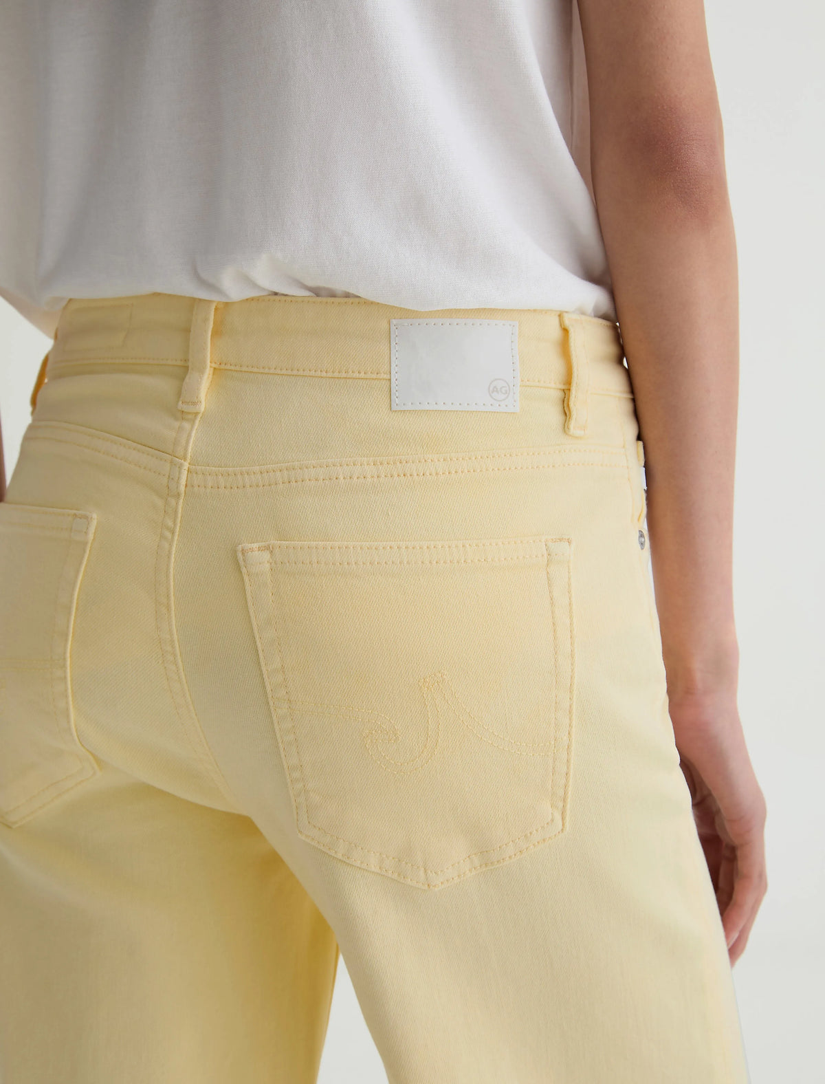 SUNLIGHT YELLOW