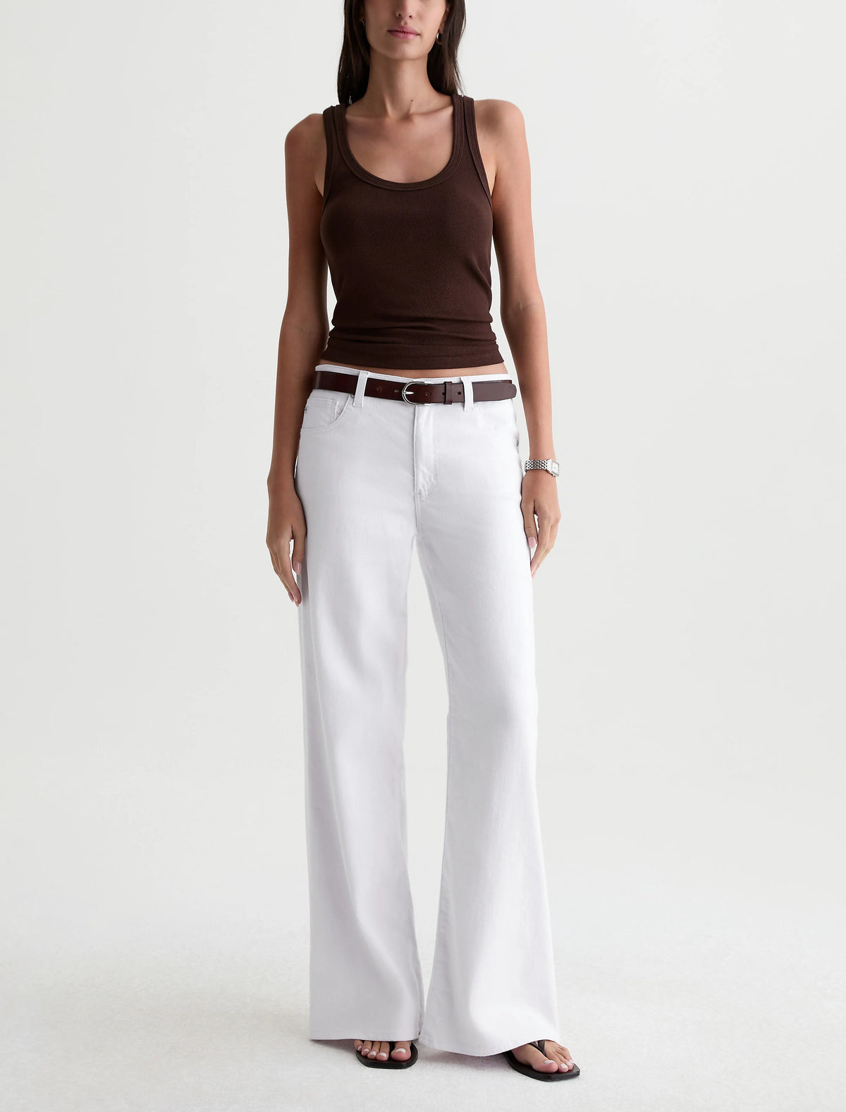 GALLERY WHITE
