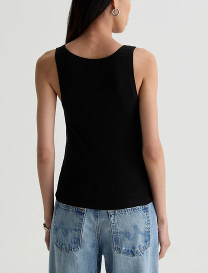 SUPER BLACK