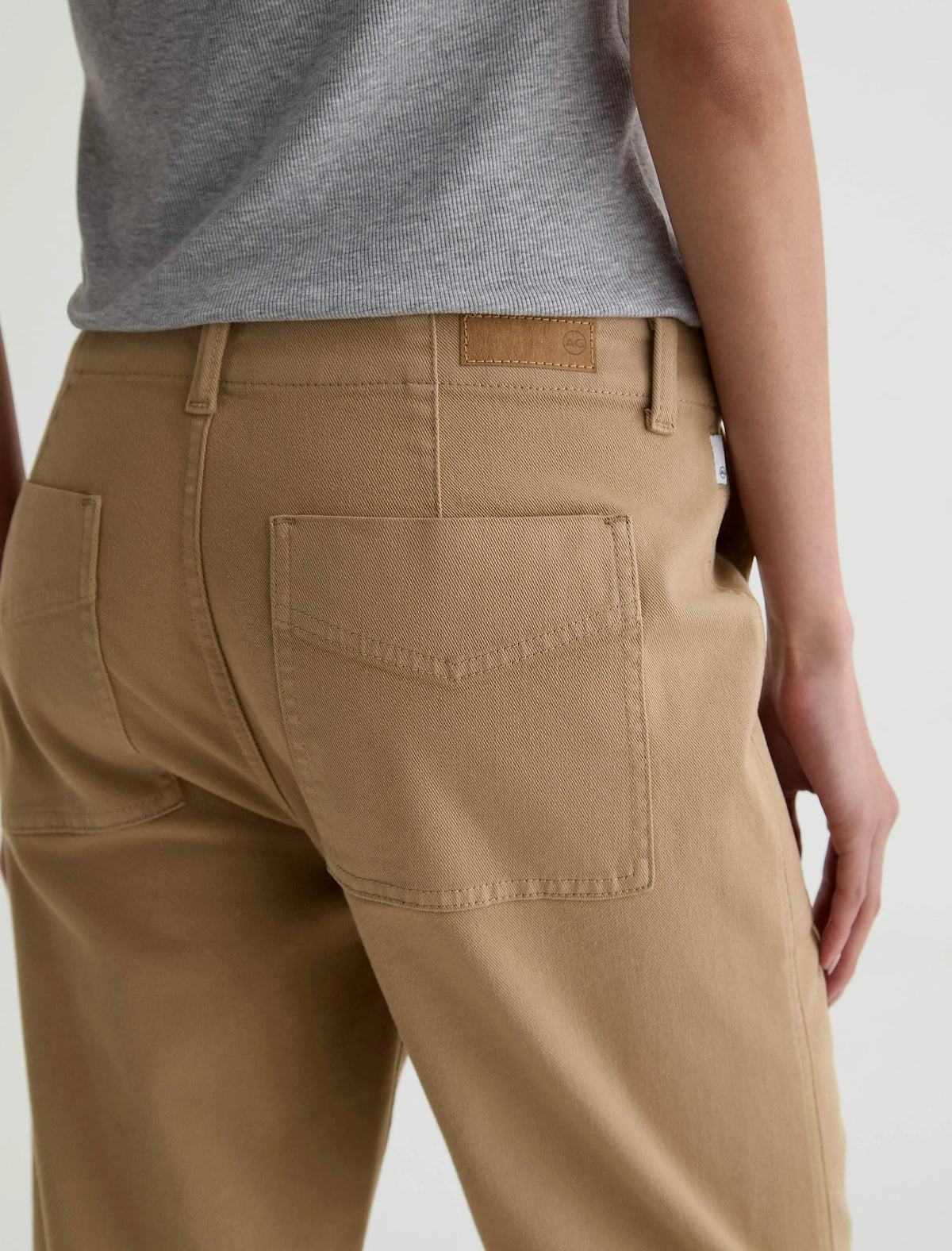 KHAKI SAND