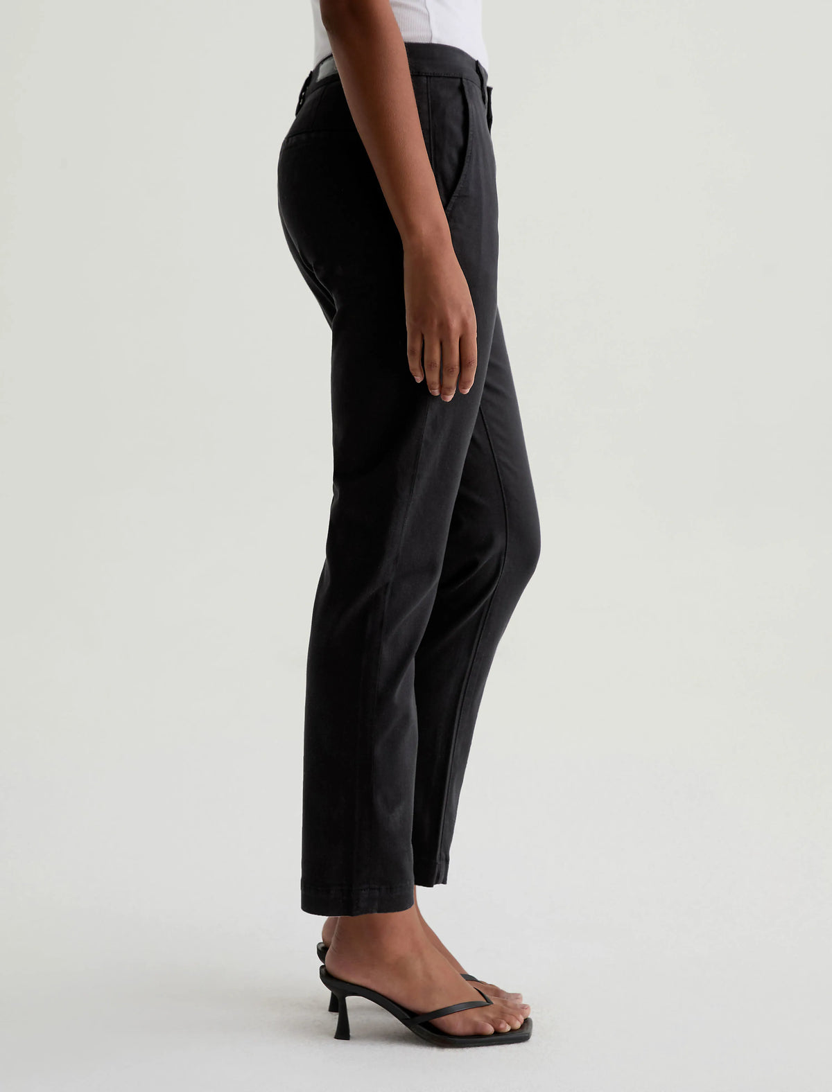 SUPER BLACK