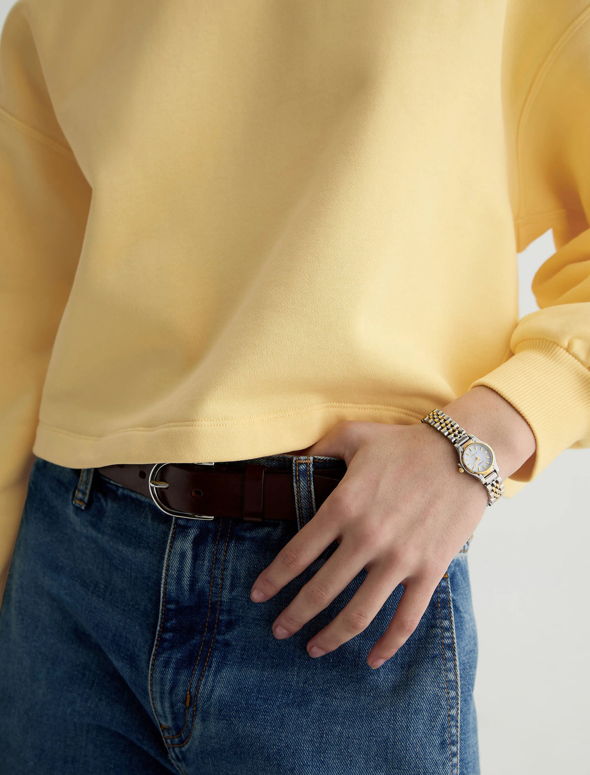 SUNLIGHT YELLOW