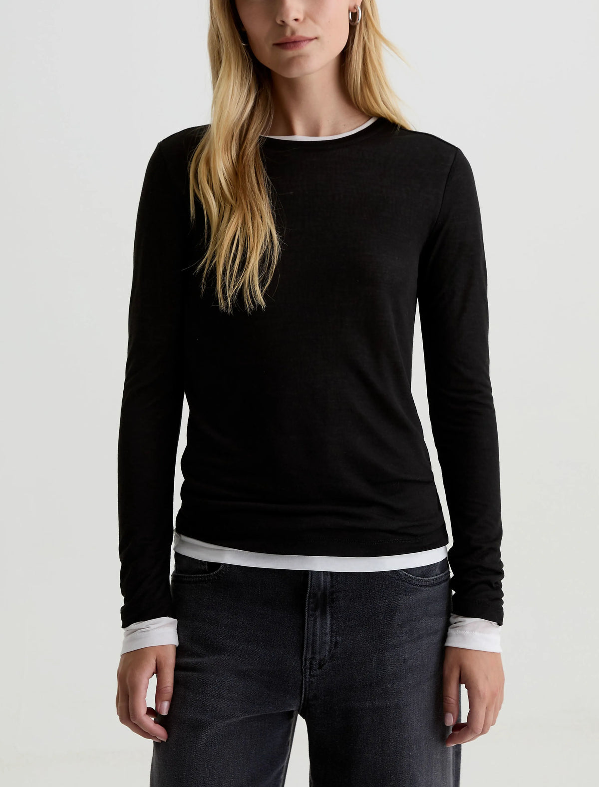 SUPER BLACK/POWDER