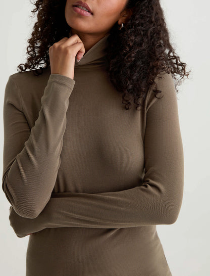 TAUPE GREY