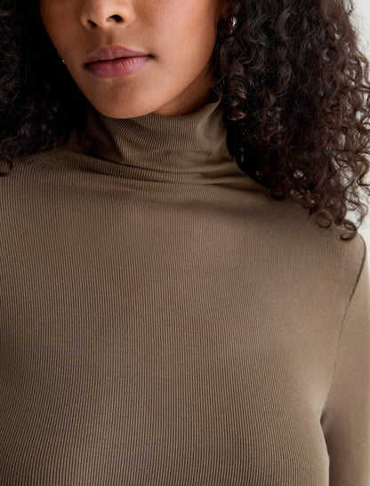 TAUPE GREY