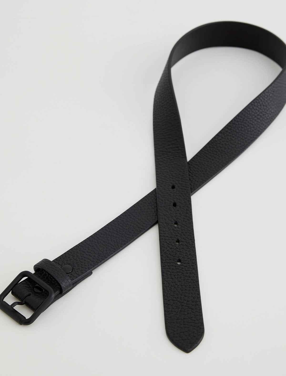 BLACK/BLACK